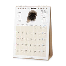 將圖像閱讀到畫廊視圖中, THE DOG 2026年カレンダー 卓上サイズ(ペキニーズ)