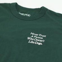 將圖像閱讀到畫廊視圖中, 狗×Shogo Sekine原始T襯衫(綠色)