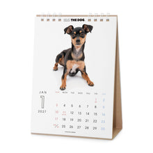 画像をギャラリービューアに読み込む, THE DOG 2027年カレンダー 卓上サイズ（ミニチュア・ピンシャー）の1月
