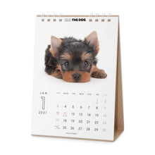 画像をギャラリービューアに読み込む, THE DOG 2027年カレンダー 卓上サイズ（ヨークシャー・テリア）の1月
